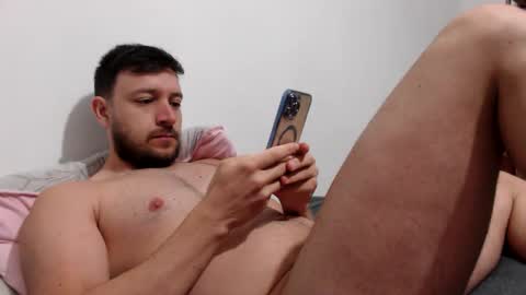 Snapshot of mrgreytt chatting on September 13, 12:57 am Mrgrey online show from September 13, 12:57 am
