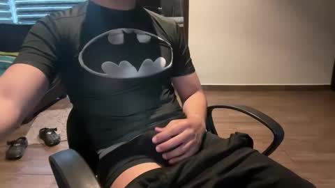 MrHeart online show from January 7, 11:43 pm