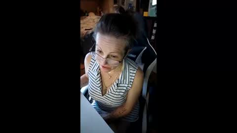 mrjshquinn online show from February 13, 7:50 pm