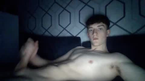 mrlovewhatyousee online show from March 23, 12:26 am