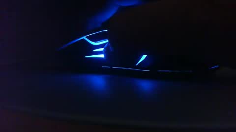 mrrodri_ online show from October 15, 9:15 pm