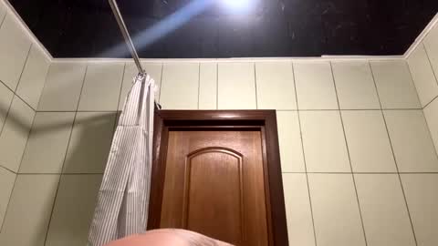 Snapshot of mrs_kitty69 chatting on December 14, 9:18 am mrs kitty69 online show from December 14, 9:18 am