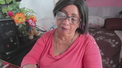 mrs_mommy online show from July 6, 8:00 pm