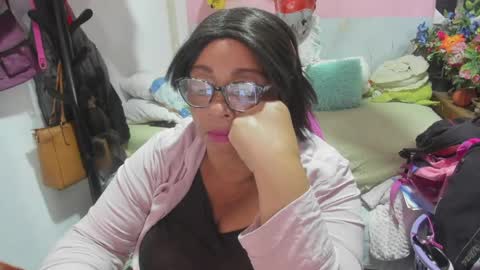 mrs_mommy online show from May 1, 11:10 pm