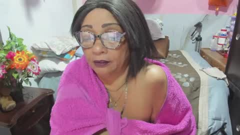 mrs_mommy online show from July 1, 11:13 pm