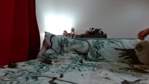 Mrs Velvet Vixen online show from February 6, 9:13 am