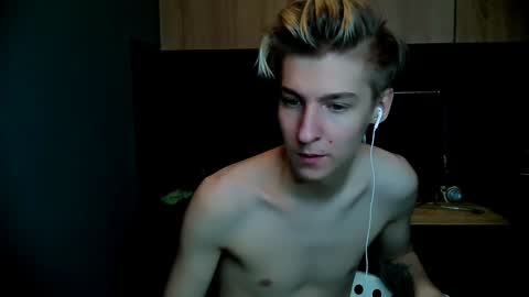 Adam online show from January 25, 7:49 pm