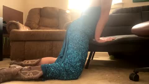 mrsissy812575 online show from March 7, 8:22 pm