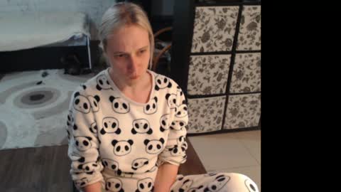Sasha online show from June 8, 2:12 am