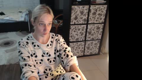 Sasha online show from June 9, 10:26 am