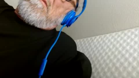 mrtease5 online show from May 14, 4:32 am