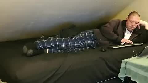 mrxhere online show from January 22, 11:43 pm