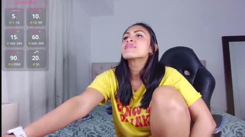 Freya online show from October 9, 3:23 am