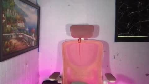 ms_maureenx69x online show from May 2, 6:19 am