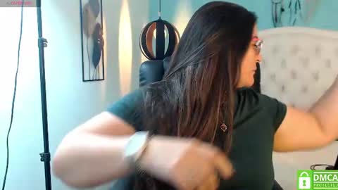 Jossie online show from August 1, 3:30 am