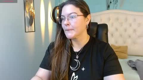 Jossie online show from April 29, 3:44 am