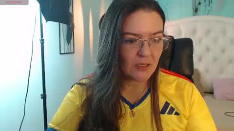 Jossie online show from June 21, 4:08 am