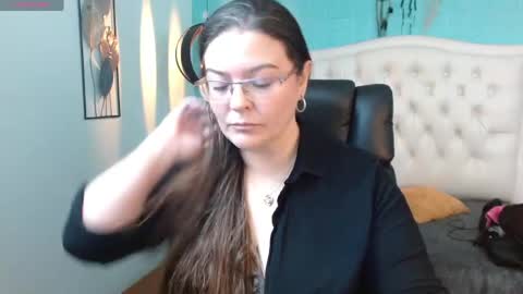 Jossie online show from May 5, 3:35 am