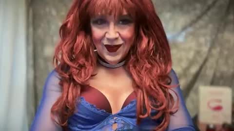 Snapshot of mskarentoy chatting on October 25, 8:31 pm mskarentoy online show from October 25, 8:31 pm