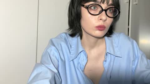 msroxanna online show from March 10, 3:00 am