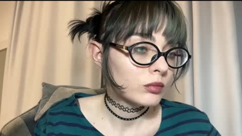 msroxanna online show from March 11, 9:07 pm