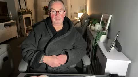 mtb1697 online show from February 10, 12:02 am