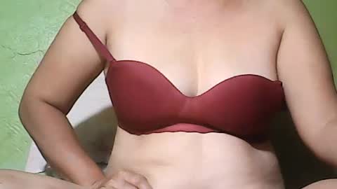 muffy_bunny online show from July 27, 9:01 pm