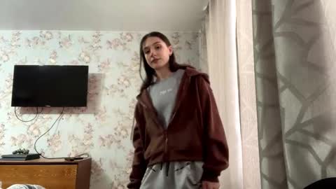 Tia online show from February 11, 10:30 am