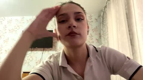 Tia online show from February 13, 10:51 am