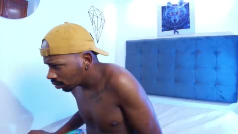 Muller Asher online show from November 17, 5:15 pm