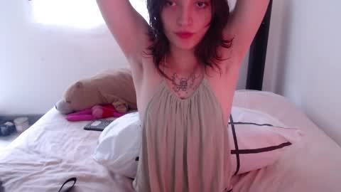   online show from April 30, 7:08 pm