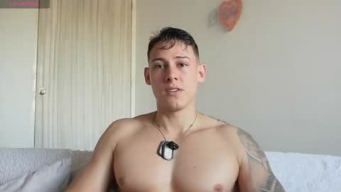 muscle_king_cum online show from June 20, 1:50 pm