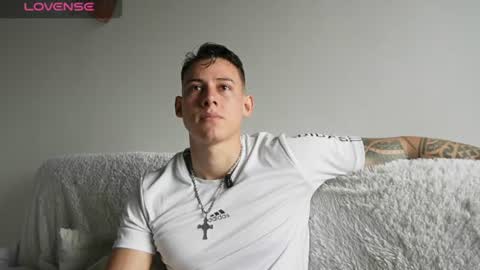 muscle_king_cum online show from July 23, 1:41 pm