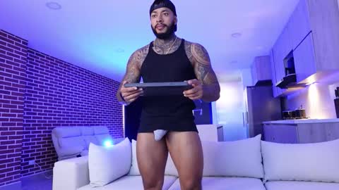 Nick online show from November 20, 11:31 am