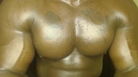 musclegod23 online show from November 13, 10:23 pm