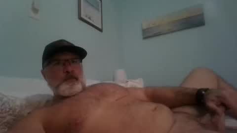 Snapshot of musclemeat41 chatting on October 22, 11:06 pm musclemeat41 online show from October 22, 11:06 pm