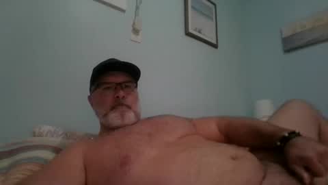 Snapshot of musclemeat41 chatting on December 2, 9:34 pm musclemeat41 online show from December 2, 9:34 pm