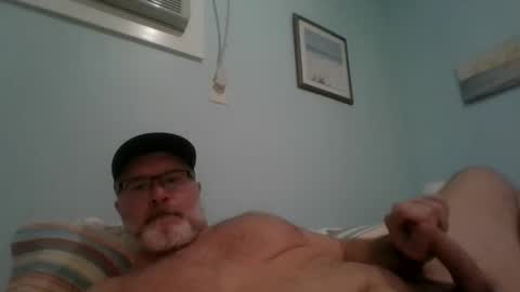 Snapshot of musclemeat41 chatting on December 5, 8:17 pm musclemeat41 online show from December 5, 8:17 pm