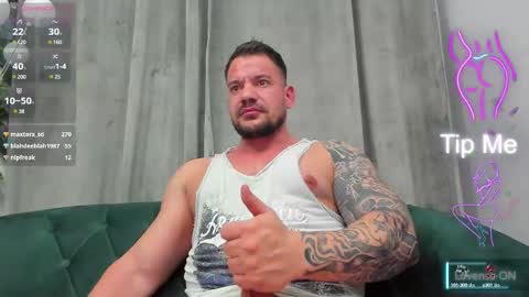 Snapshot of musclemonster31 chatting on March 8, 11:48 am MuscleMonster31 online show from March 8, 11:48 am
