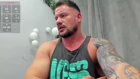 Snapshot of musclemonster31 chatting on February 22, 9:45 am MuscleMonster31 online show from February 22, 9:45 am