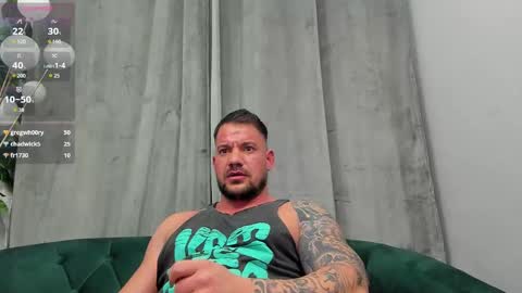 Snapshot of musclemonster31 chatting on February 21, 9:02 am MuscleMonster31 online show from February 21, 9:02 am
