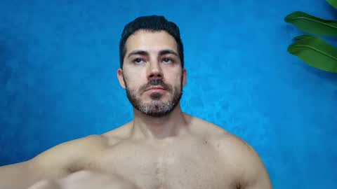 muscularmaster onlyfans online show from June 20, 11:11 pm