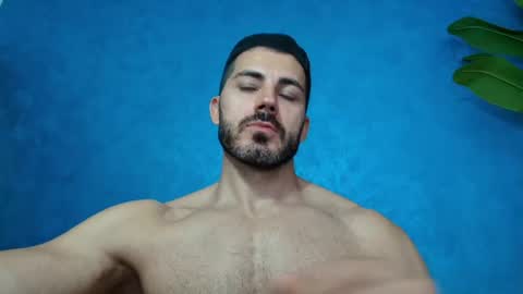 muscularmaster onlyfans online show from June 12, 10:09 pm