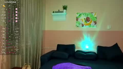 Jenya online show from July 30, 6:19 pm
