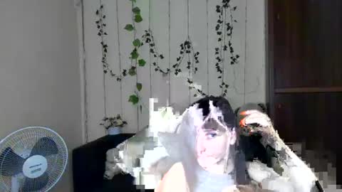 Jeneva online show from June 20, 6:03 pm
