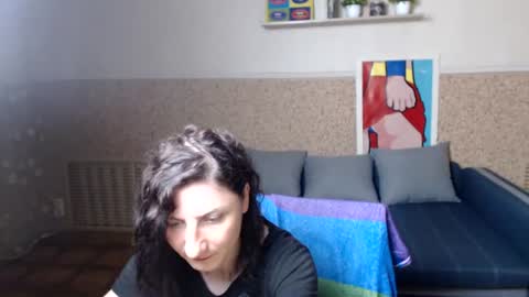 Jeneva online show from July 8, 6:44 pm