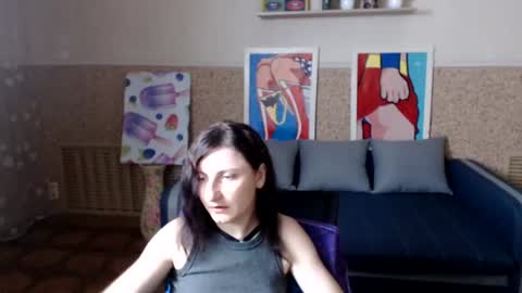 Jeneva online show from July 15, 6:23 pm