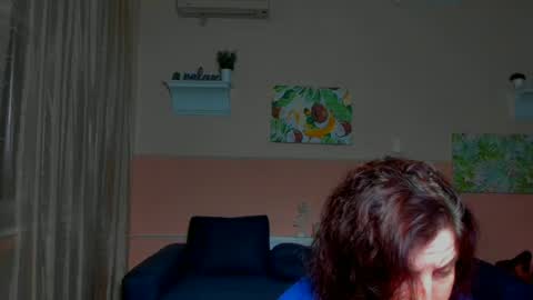 Jeneva online show from August 1, 5:25 pm