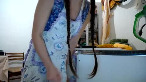 Muse Ali  online show from December 23, 2:39 pm