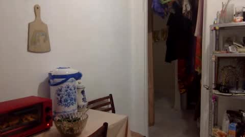 Muse Ali  online show from December 11, 5:36 pm